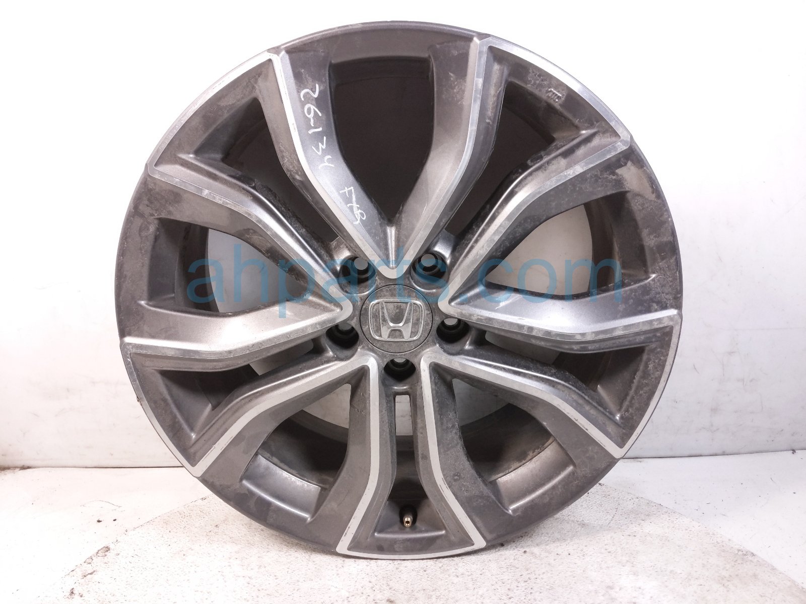 2021 Honda CR V Front Passenger Wheel / Rim 42700 TLA A93 Replacement 2021 Honda CR V Front Passenger Wheel / Rim 42700 TLA A93 Replacement thumbnail
