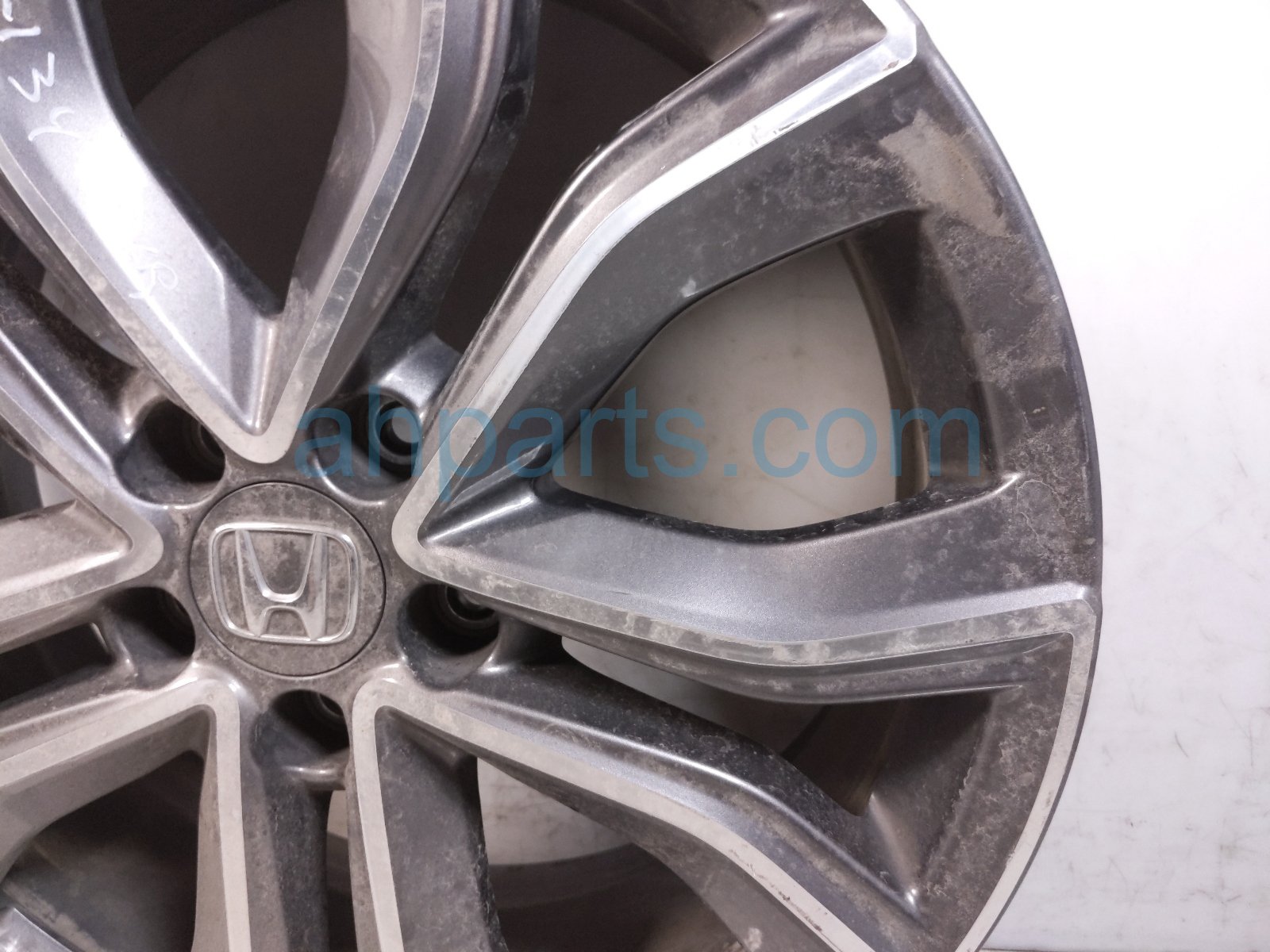 2021 Honda CR V Front Passenger Wheel / Rim 42700 TLA A93 Replacement 2021 Honda CR V Front Passenger Wheel / Rim 42700 TLA A93 Replacement thumbnail