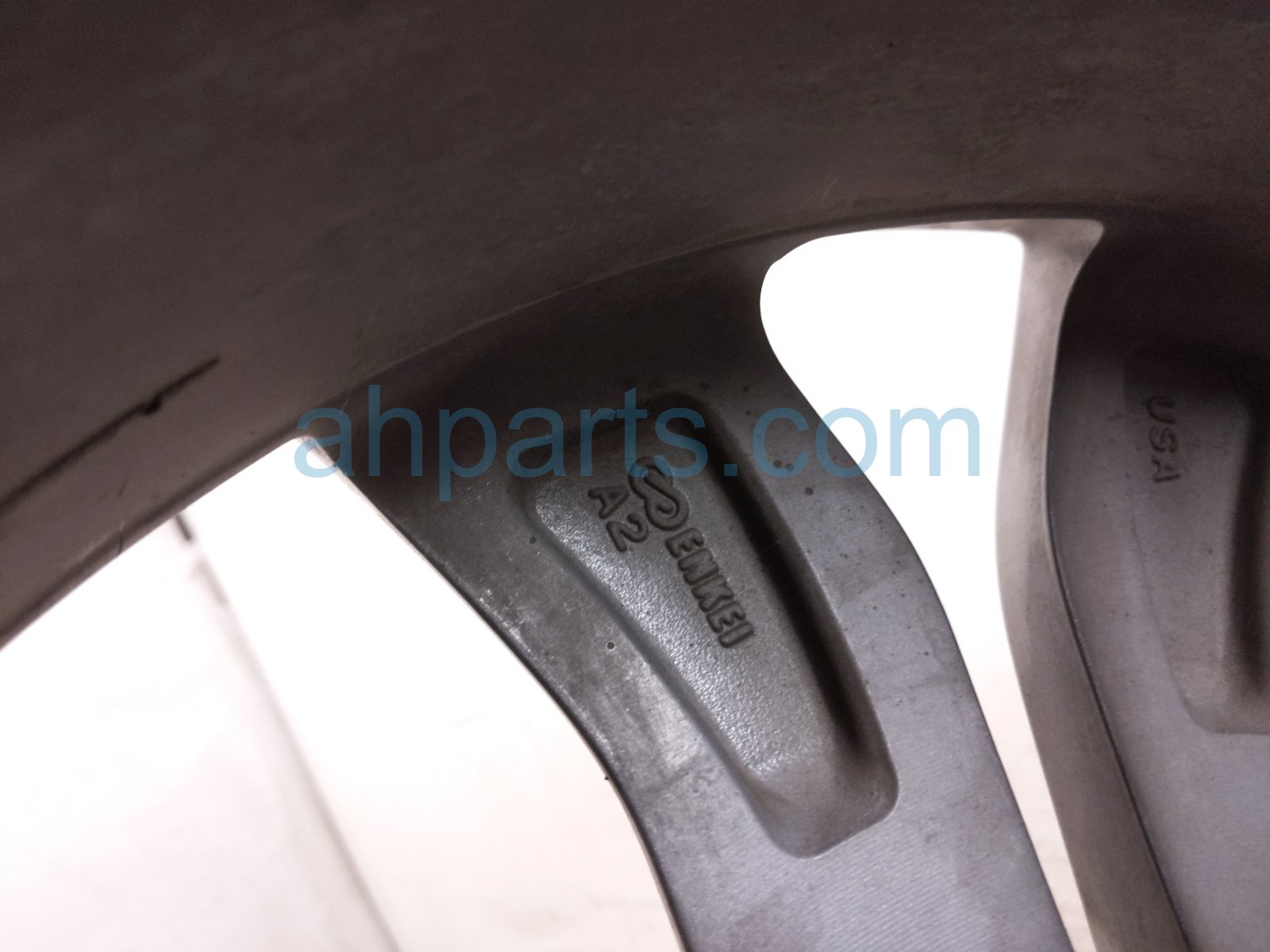 2021 Honda CR V Front Passenger Wheel / Rim 42700 TLA A93 Replacement 2021 Honda CR V Front Passenger Wheel / Rim 42700 TLA A93 Replacement thumbnail