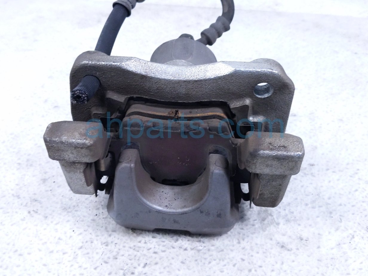 2020 Toyota Camry Core Rear Driver Brake Caliper 47850 33280 Replacement 2020 Toyota Camry Core Rear Driver Brake Caliper 47850 33280 Replacement thumbnail
