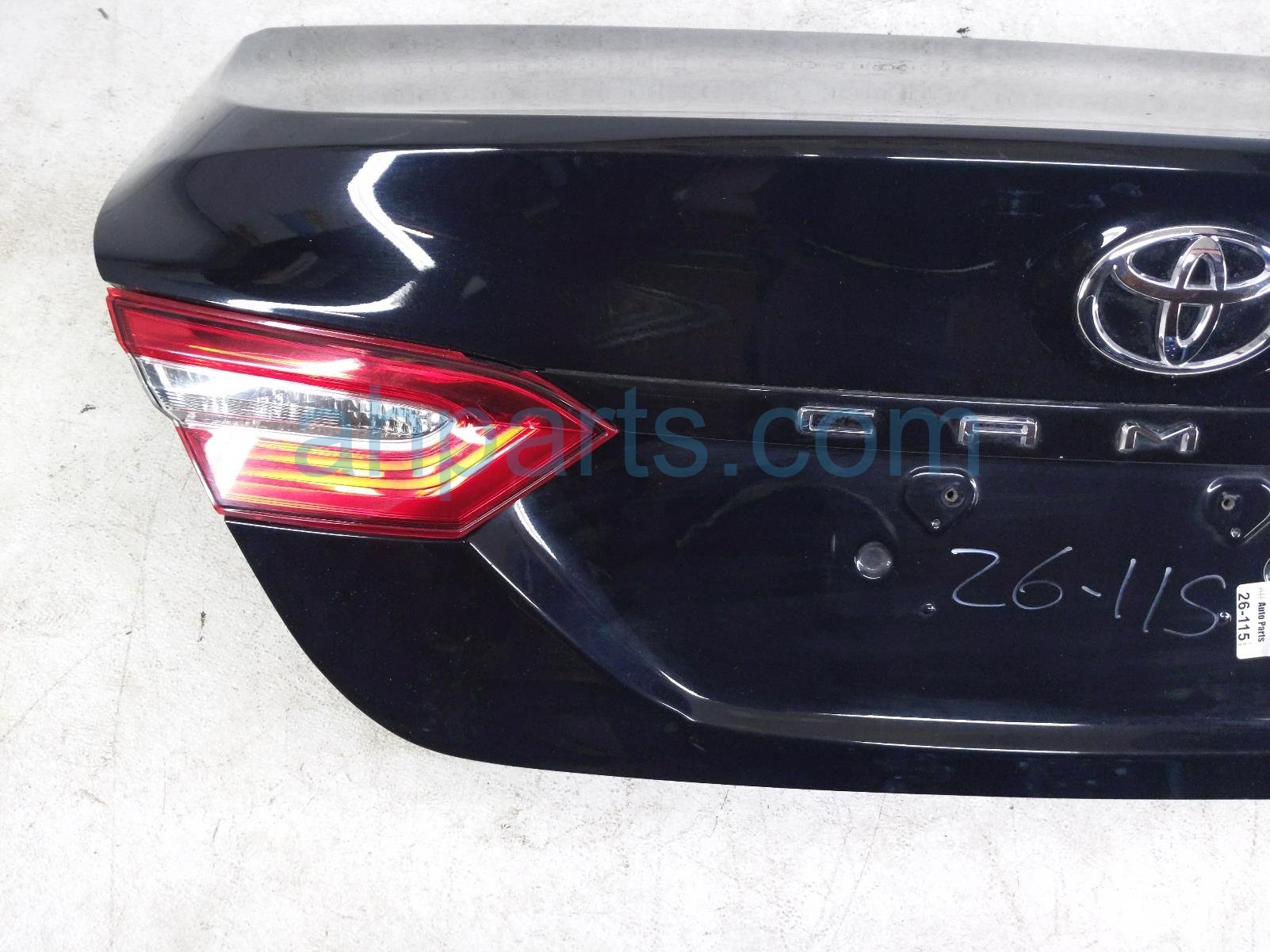 2020 Toyota Camry Trunk / Decklid Black 64401 06F40 Replacement 2020 Toyota Camry Trunk / Decklid Black 64401 06F40 Replacement thumbnail