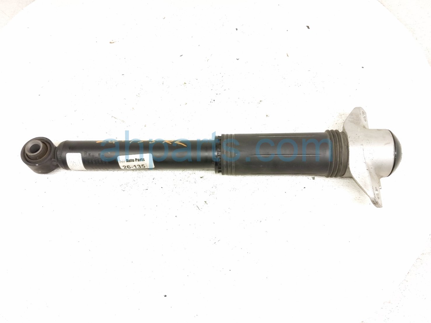 $35 Toyota RR/LH SHOCK ABSORBER