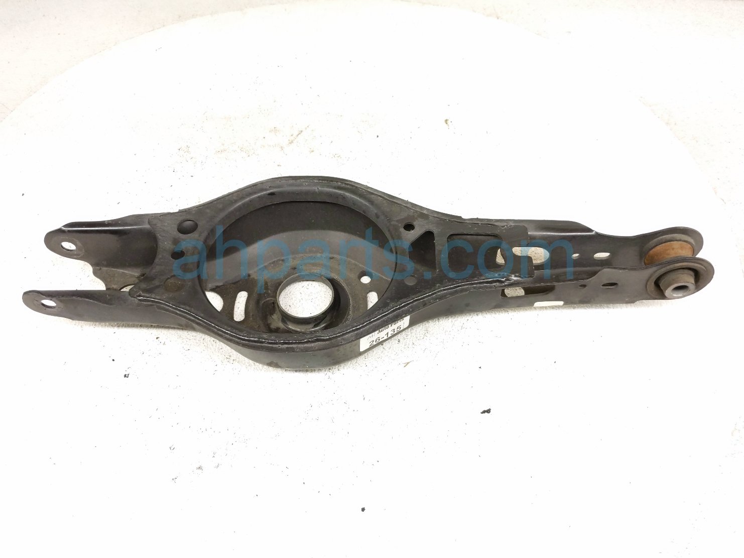 Toyota RR/RH SPRING SEAT LOWER CONTROL ARM