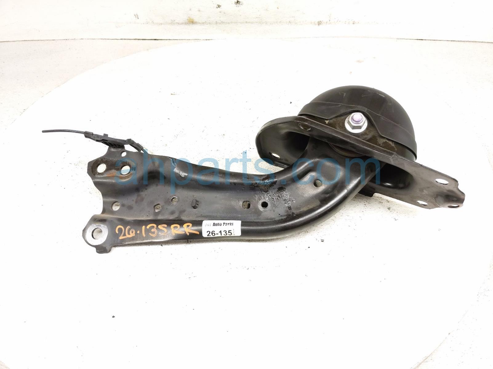 Toyota RR/RH TRAILING LOWER CONTROL ARM