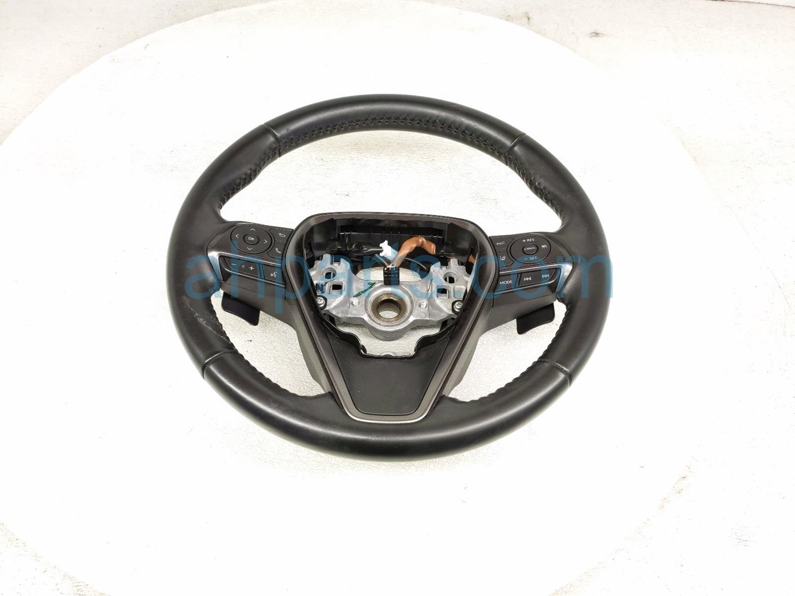 Toyota STEERING WHEEL - BLACK - SE