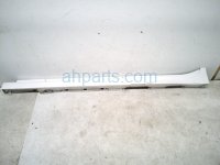$195 Toyota LH SIDE SKIRT / MOLDING - WHITE SE $195 Toyota LH SIDE SKIRT / MOLDING - WHITE SE