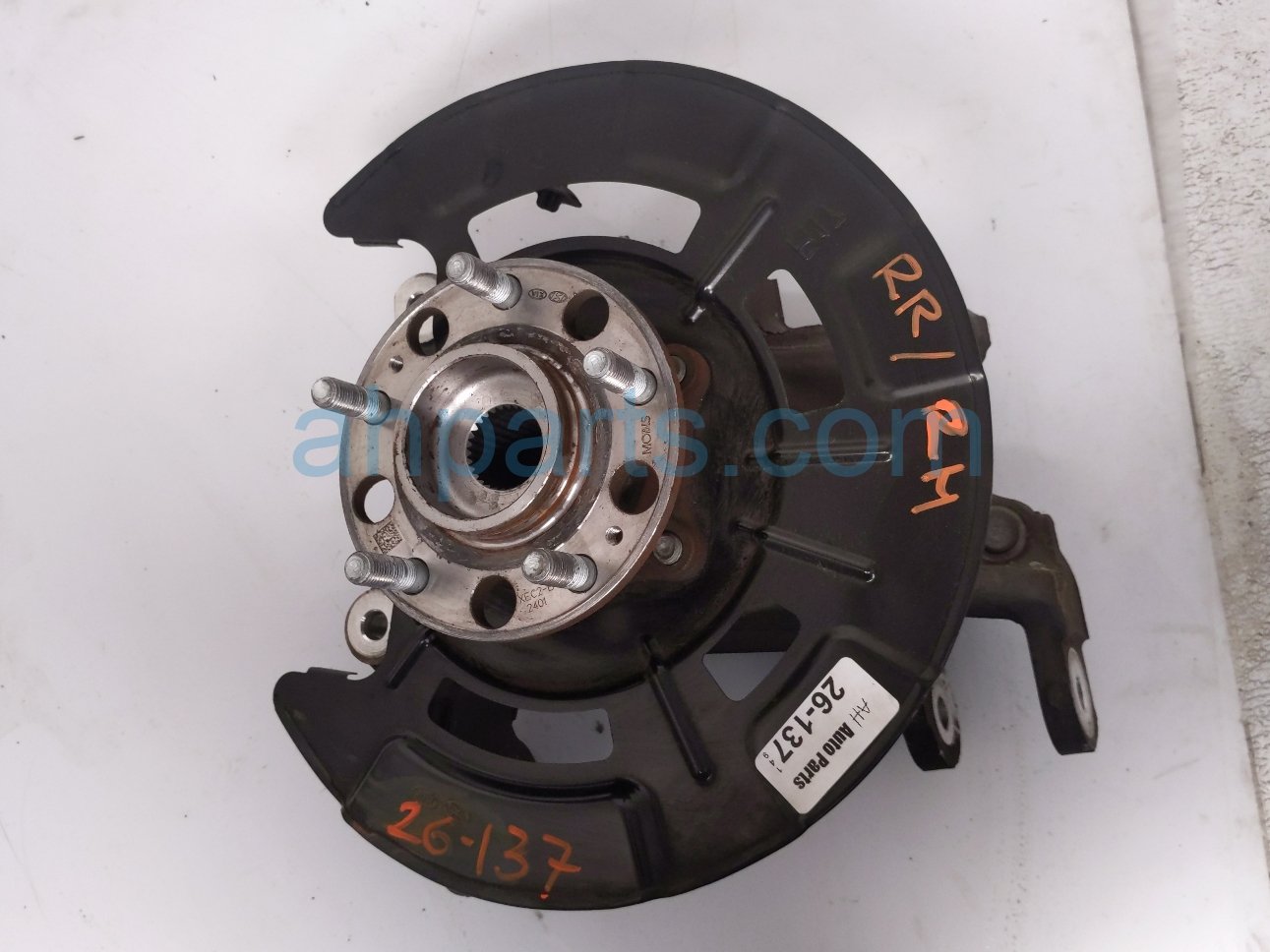 Hyundai RR/RH SPINDLE KNUCKLE HUB - AWD