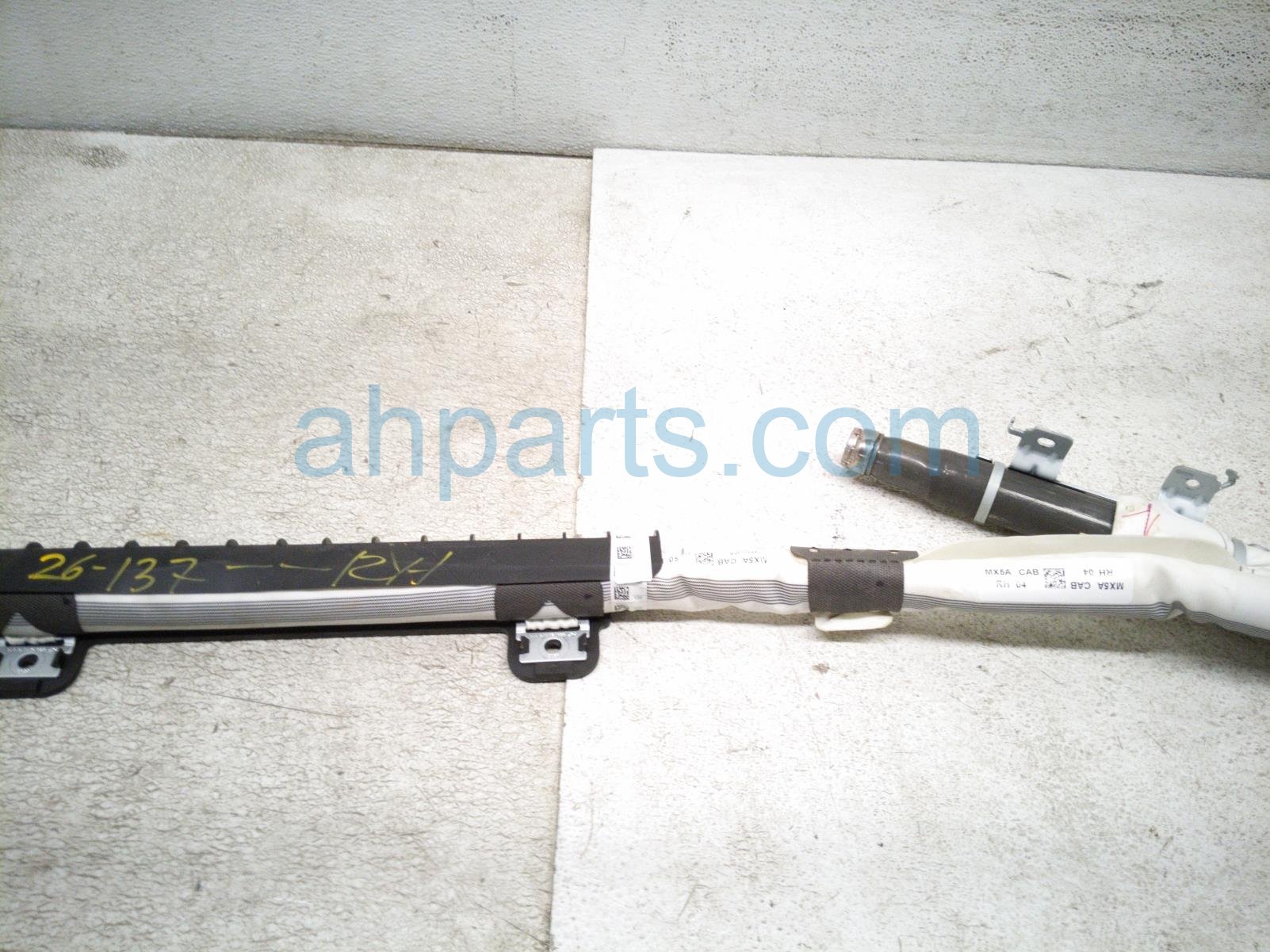2024 Hyundai Santa Fe Passenger Roof Curtain Airbag 80420 R6000 Replacement 2024 Hyundai Santa Fe Passenger Roof Curtain Airbag 80420 R6000 Replacement thumbnail