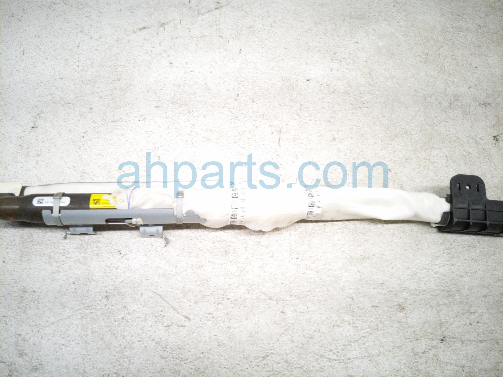 2024 Hyundai Santa Fe Passenger Roof Curtain Airbag 80420 R6000 Replacement 2024 Hyundai Santa Fe Passenger Roof Curtain Airbag 80420 R6000 Replacement thumbnail