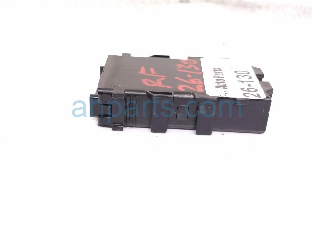 2018 Toyota Sienna Network Gateway Ctrl Mod Front Passenger 89111 08020 Replacement 2018 Toyota Sienna Network Gateway Ctrl Mod Front Passenger 89111 08020 Replacement thumbnail