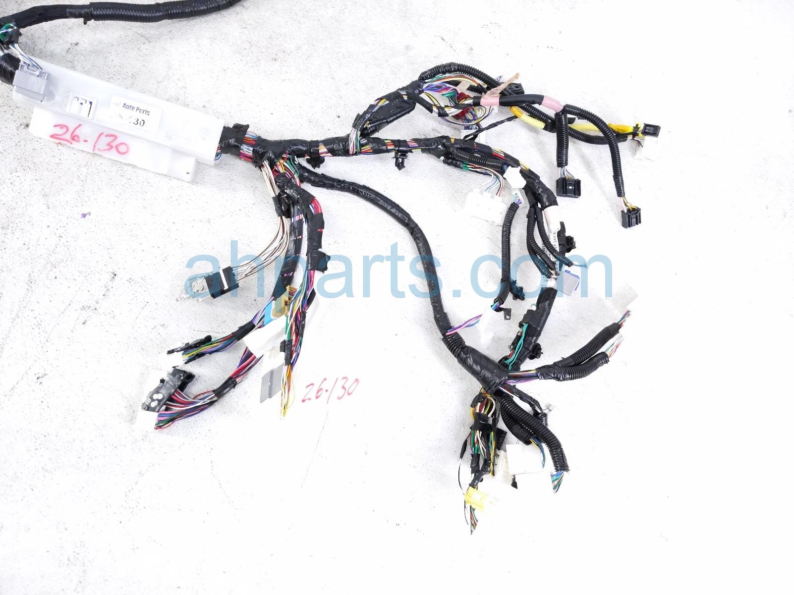 2018 Toyota Sienna Dash Instrument Wire Harness Fwd 82141 08J00 Replacement 2018 Toyota Sienna Dash Instrument Wire Harness Fwd 82141 08J00 Replacement thumbnail