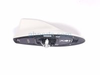 Toyota ANTENNA - ROOF MTD - SHARK FIN WHITE Toyota ANTENNA - ROOF MTD - SHARK FIN WHITE