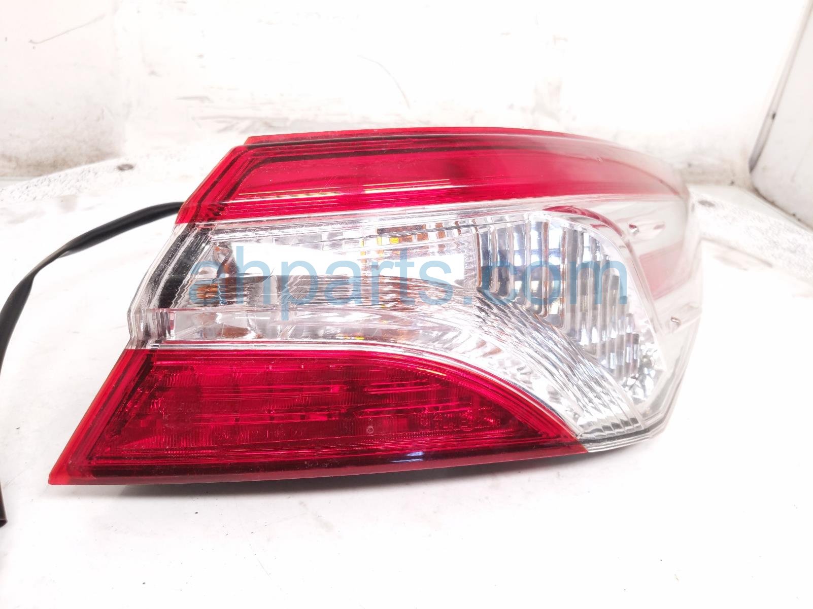 2020 Toyota Camry Light / Rear Passenger Tail Lamp (on Body) Afmkt 312 19ASR AC Replacement 2020 Toyota Camry Light / Rear Passenger Tail Lamp (on Body) Afmkt 312 19ASR AC Replacement thumbnail