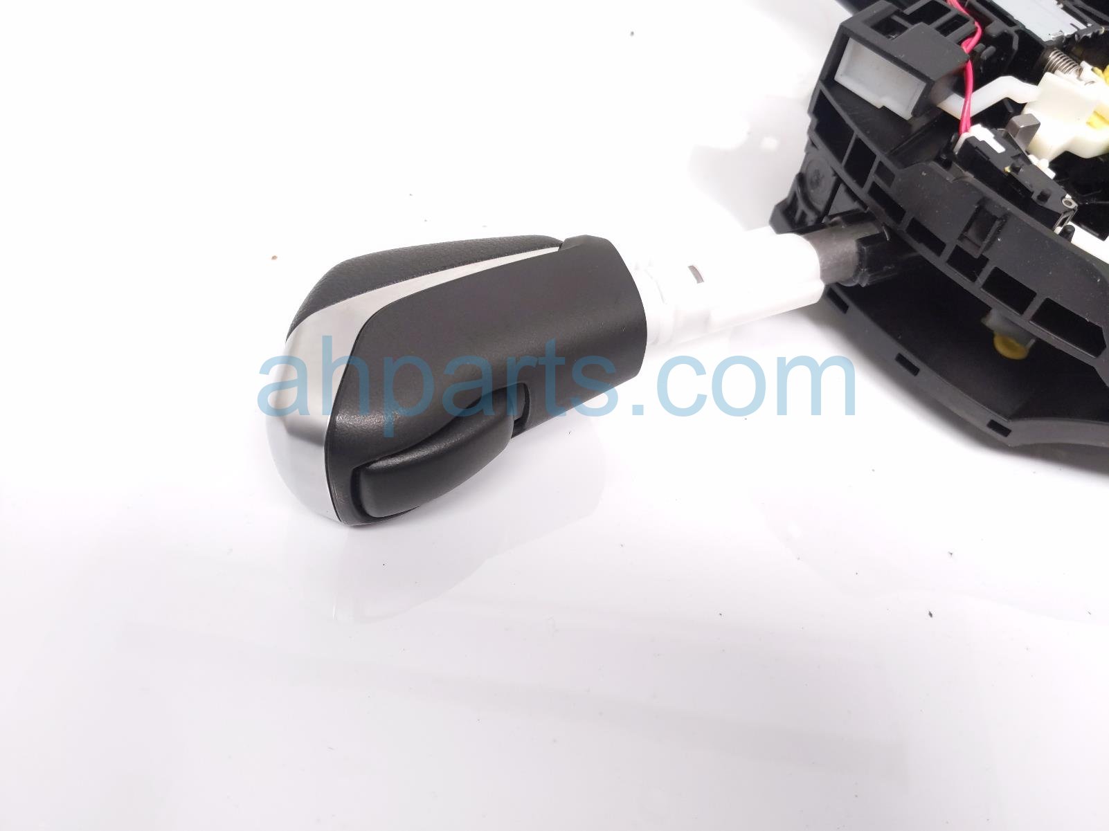 2025 Nissan Kicks A/t Floor Shifter W/knob Assy 2.0l 34901 7LF0A Replacement 2025 Nissan Kicks A/t Floor Shifter W/knob Assy 2.0l 34901 7LF0A Replacement thumbnail