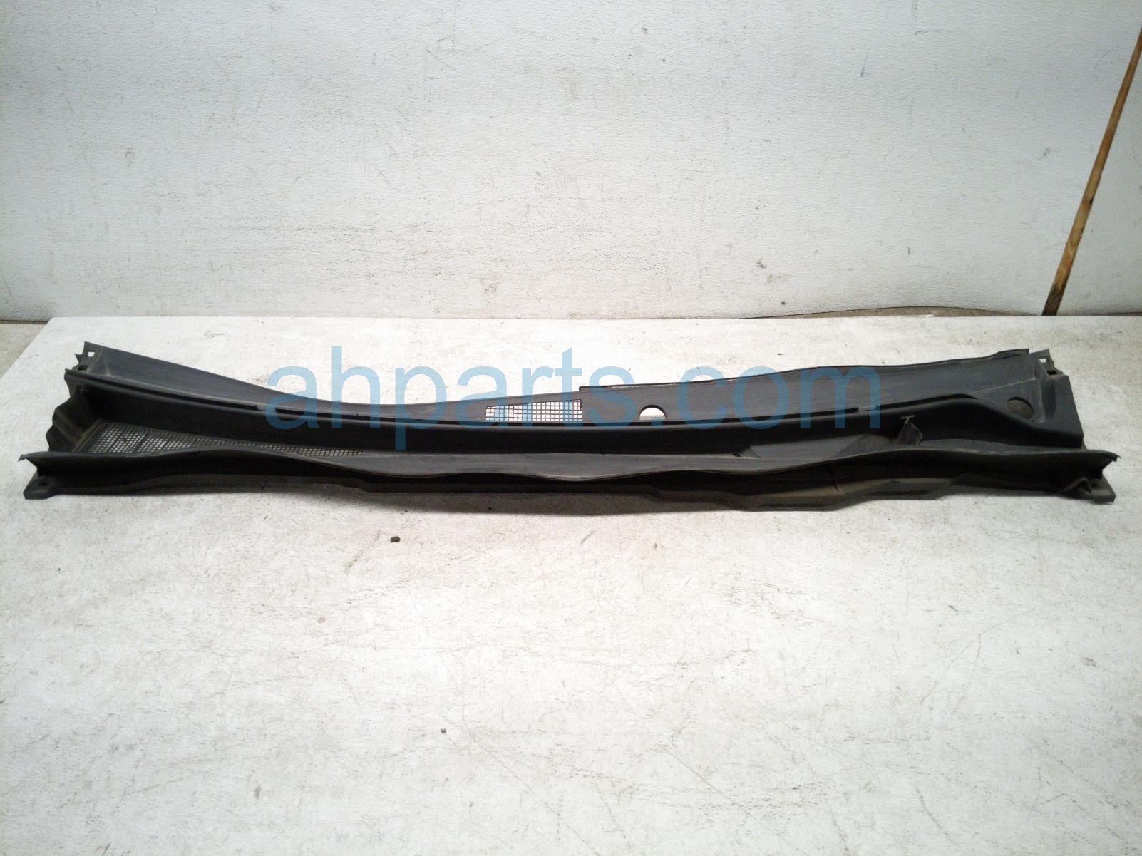 Sold 2023 Toyota Sienna Cover Windshield Cowl Vent Grille Panel 55708 08050 Replacement Sold 2023 Toyota Sienna Cover Windshield Cowl Vent Grille Panel 55708 08050 Replacement thumbnail
