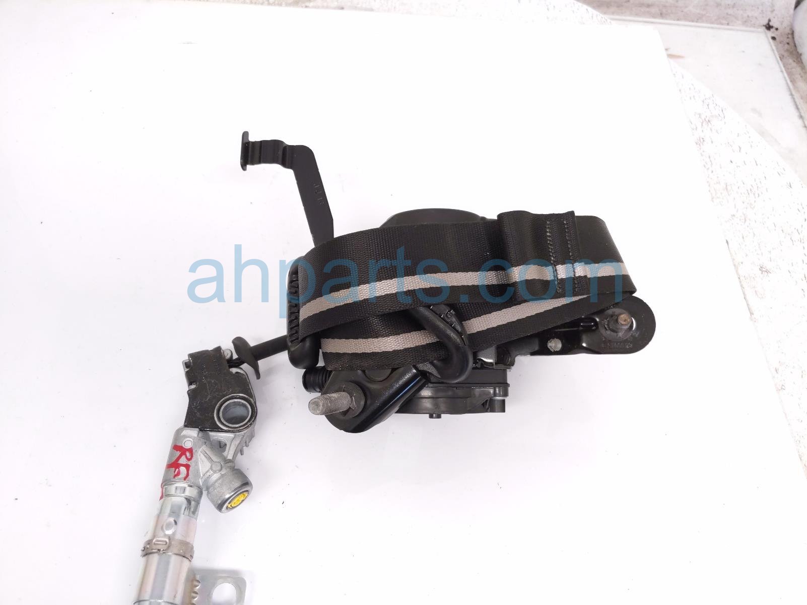 2024 Ford Mustang Front Passenger Belt W/pretensioner Black PR3B L612D64 LCSM2N Replacement 2024 Ford Mustang Front Passenger Belt W/pretensioner Black PR3B L612D64 LCSM2N Replacement thumbnail