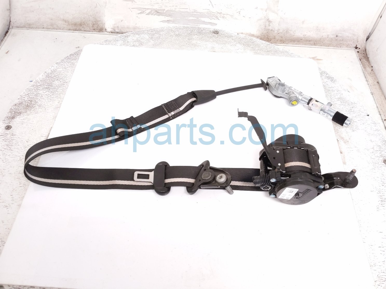 2024 Ford Mustang Front Passenger Belt W/pretensioner Black PR3B L612D64 LCSM2N Replacement 2024 Ford Mustang Front Passenger Belt W/pretensioner Black PR3B L612D64 LCSM2N Replacement thumbnail