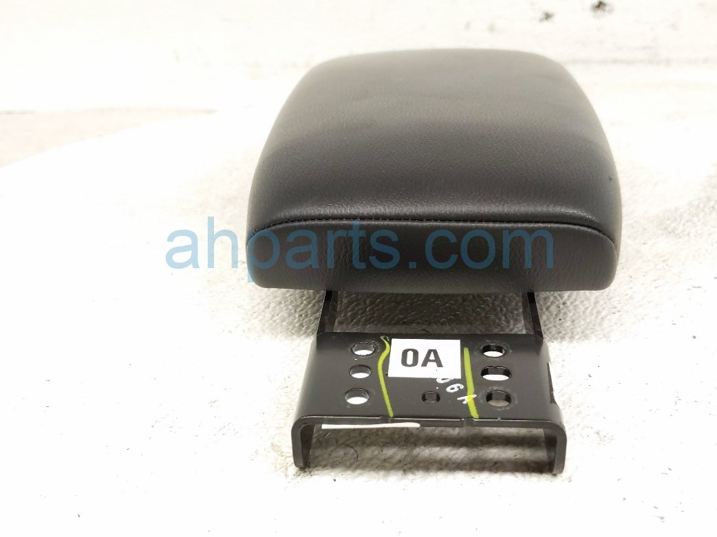 2025 Nissan Kicks Center Console Lid/armrest Black 68920 7LF0A Replacement 2025 Nissan Kicks Center Console Lid/armrest Black 68920 7LF0A Replacement thumbnail