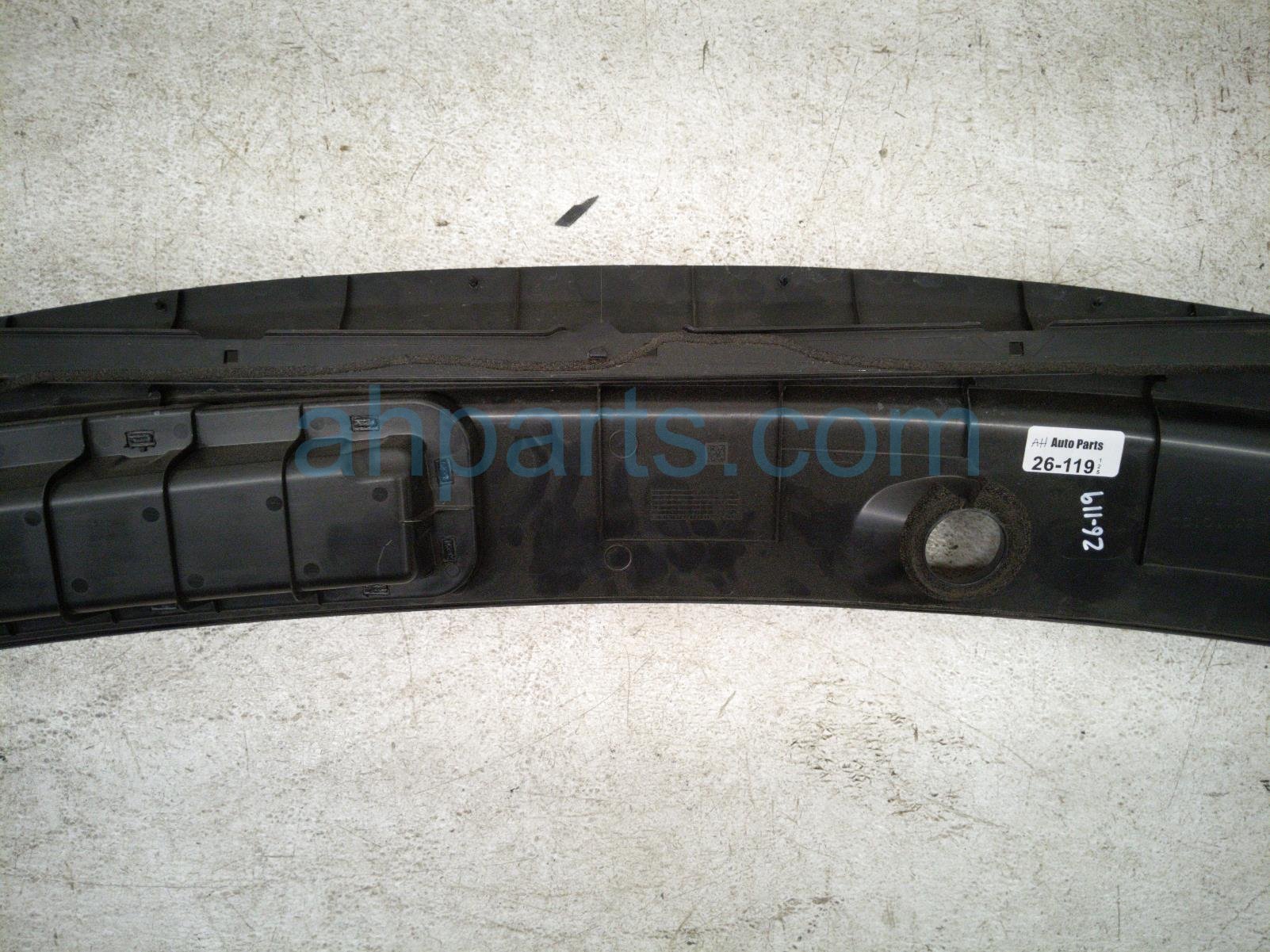 2025 Nissan Kicks Cover Windshield Cowl Grille Panel 66862 7LF0A Replacement 2025 Nissan Kicks Cover Windshield Cowl Grille Panel 66862 7LF0A Replacement thumbnail