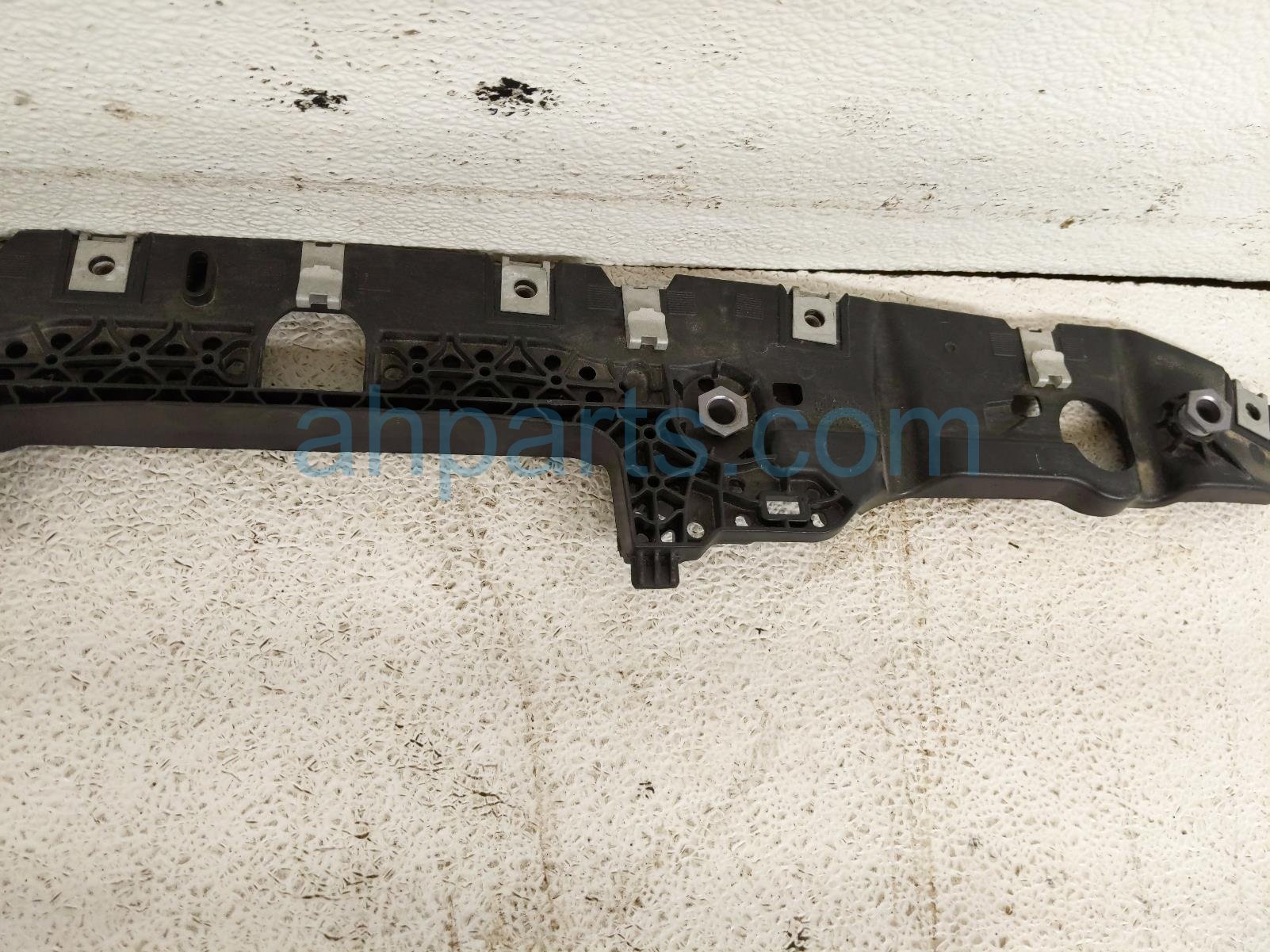 2025 BMW I4 Fr Bumper Bracket Spacer 51 64 8 493 907 Replacement 2025 BMW I4 Fr Bumper Bracket Spacer 51 64 8 493 907 Replacement thumbnail
