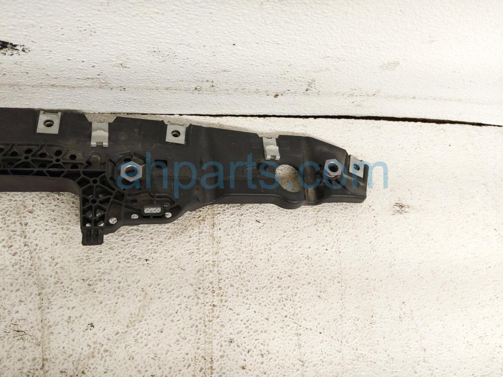 2025 BMW I4 Fr Bumper Bracket Spacer 51 64 8 493 907 Replacement 2025 BMW I4 Fr Bumper Bracket Spacer 51 64 8 493 907 Replacement thumbnail