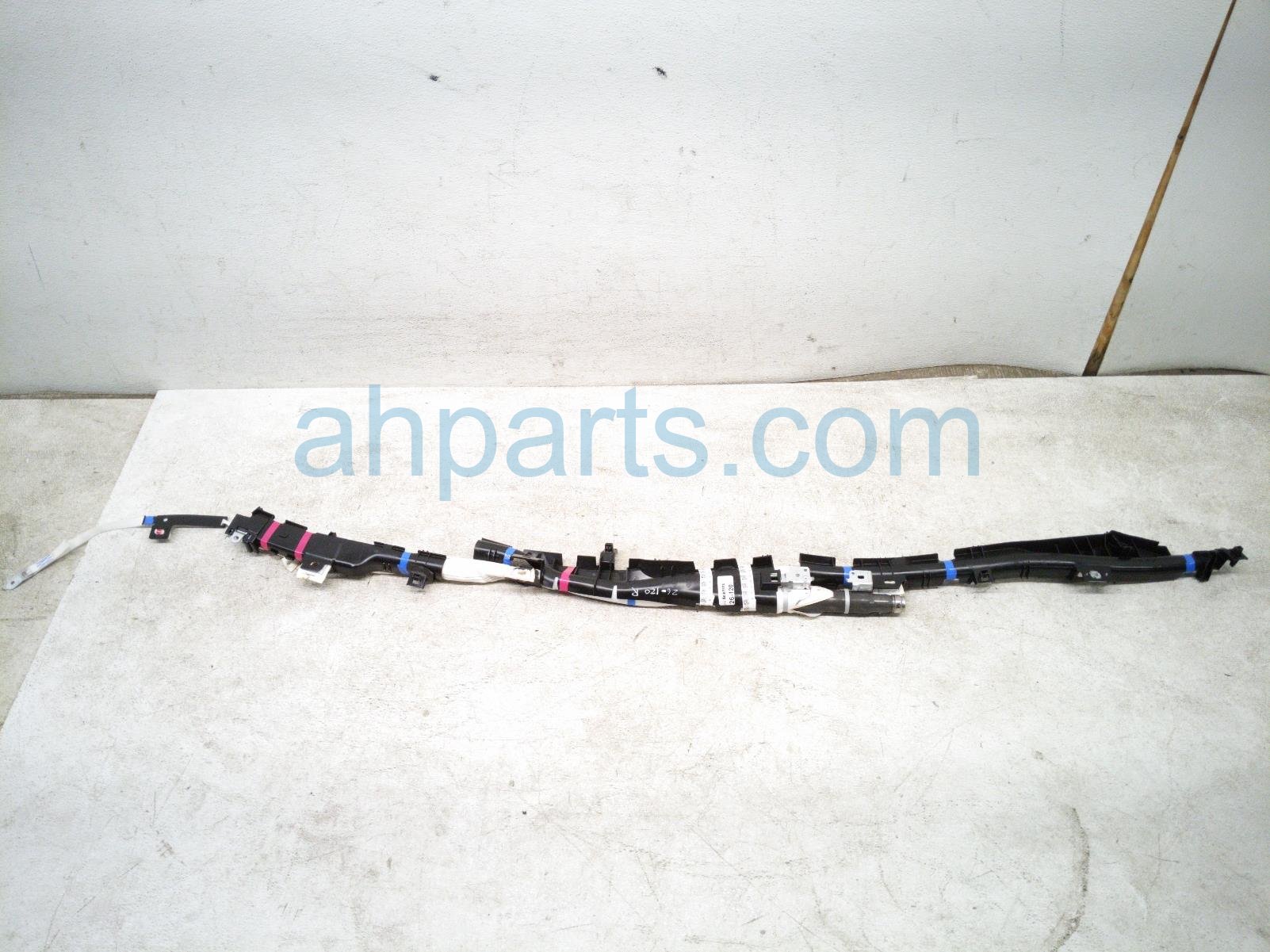 2026 Toyota Camry Passenger Roof Curtain Airbag 62170 AQ010 Replacement 2026 Toyota Camry Passenger Roof Curtain Airbag 62170 AQ010 Replacement thumbnail