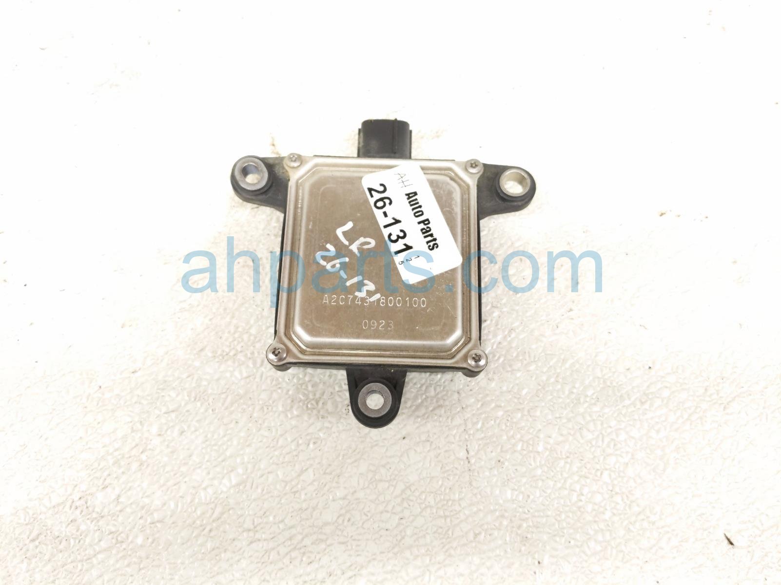 $445 Toyota RR/LH BLIND SPOT RADAR UNIT