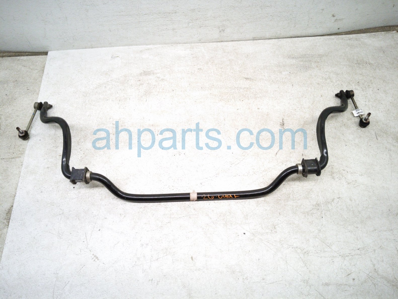 Toyota FRONT STABILIZER / SWAY BAR W/LINKS