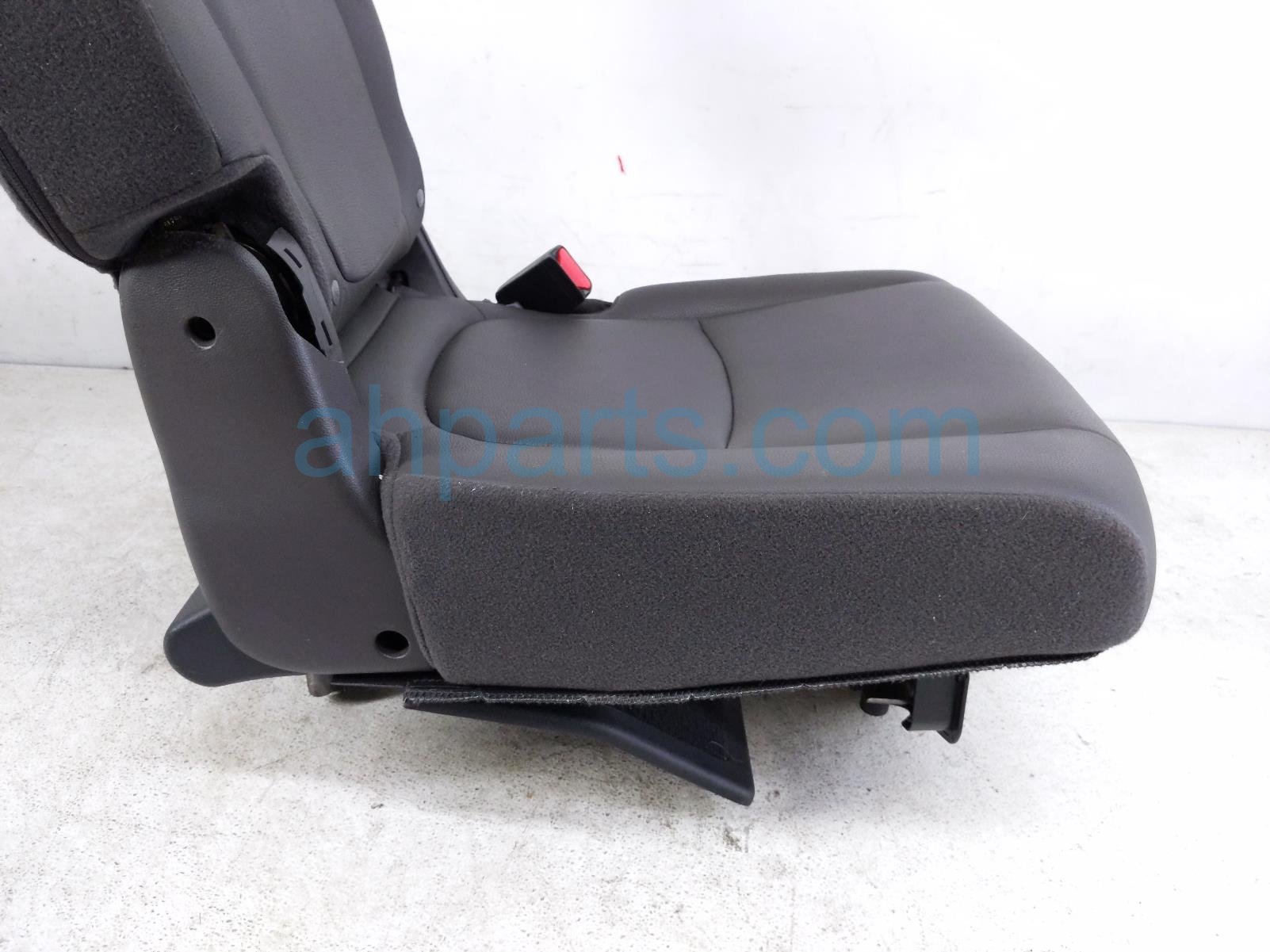 2022 Honda Odyssey Rear / Back (2nd Row) 3rd Row Passenger Seat Mocha Lthr 82121 THR L41ZD Replacement 2022 Honda Odyssey Rear / Back (2nd Row) 3rd Row Passenger Seat Mocha Lthr 82121 THR L41ZD Replacement thumbnail
