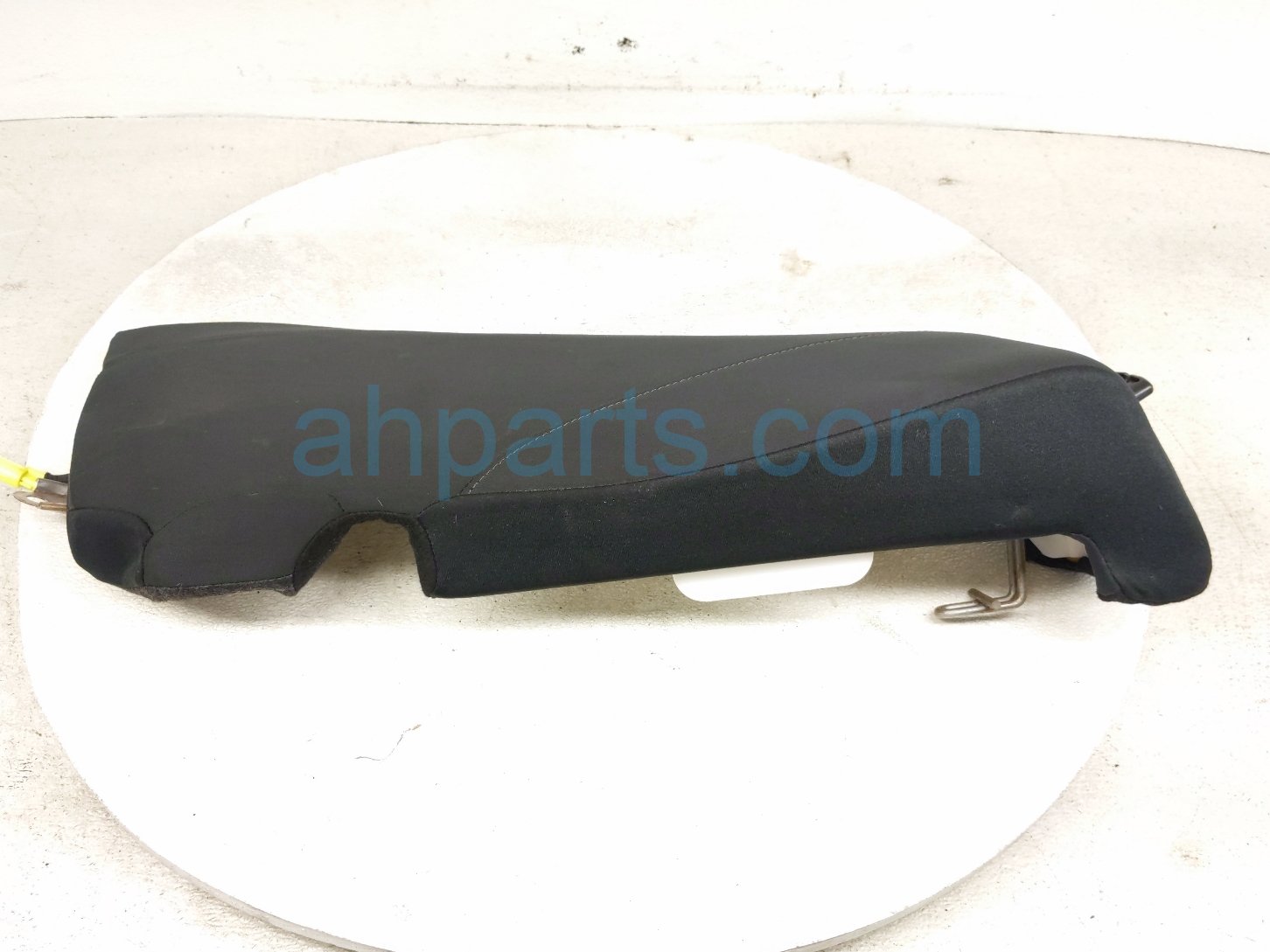 2018 Toyota Camry Rear Passenger Seat Bolster W/airbag Black 73940 33070 Replacement 2018 Toyota Camry Rear Passenger Seat Bolster W/airbag Black 73940 33070 Replacement thumbnail