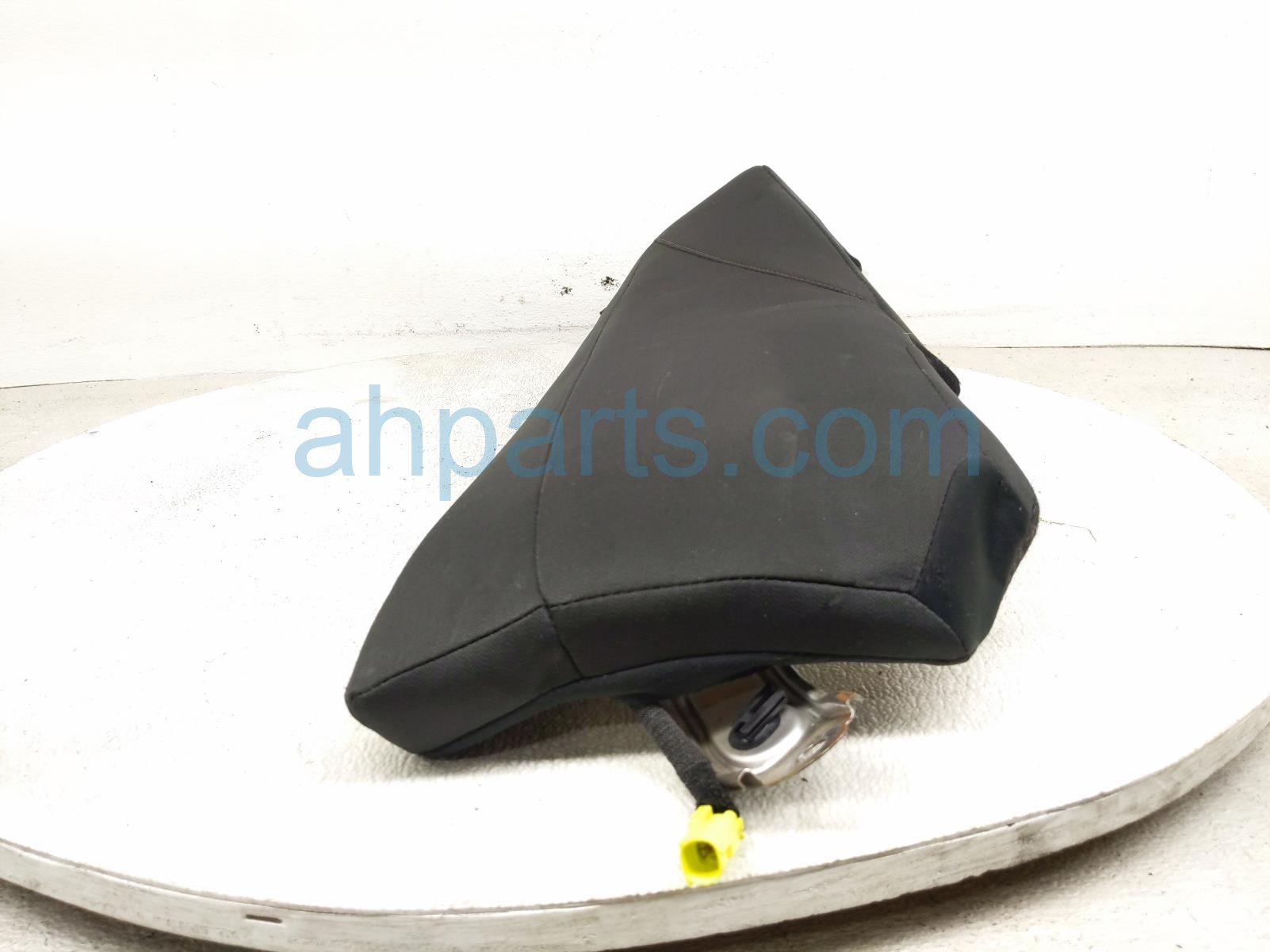 2018 Toyota Camry Rear Passenger Seat Bolster W/airbag Black 73940 33070 Replacement 2018 Toyota Camry Rear Passenger Seat Bolster W/airbag Black 73940 33070 Replacement thumbnail
