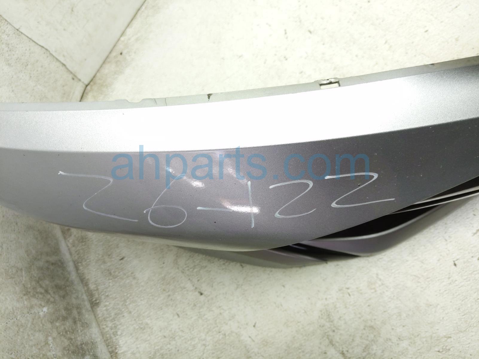 2018 Toyota Camry Front Bumper Cover Silver 52119 3T930 Replacement 2018 Toyota Camry Front Bumper Cover Silver 52119 3T930 Replacement thumbnail