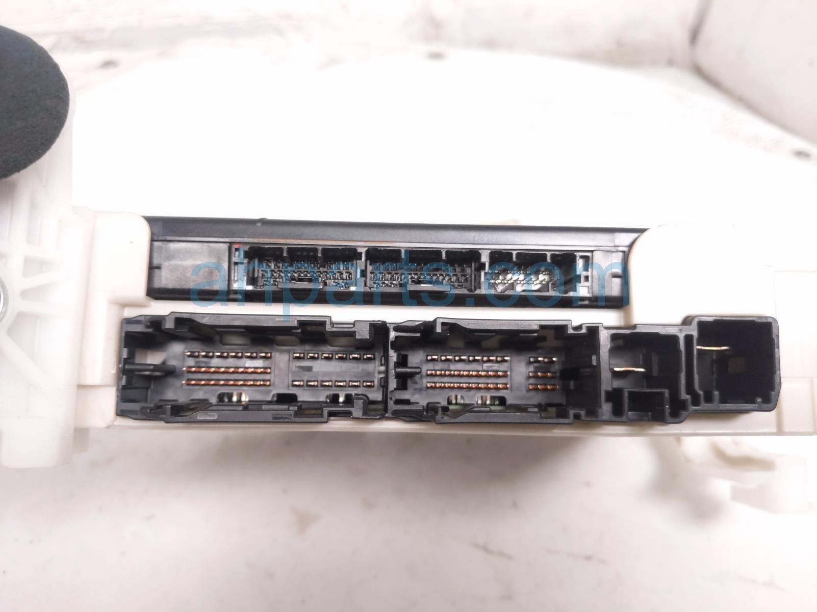 2018 Toyota Camry Multiplex Junction/fuse Box Assy 89221 33D60 Replacement 2018 Toyota Camry Multiplex Junction/fuse Box Assy 89221 33D60 Replacement thumbnail
