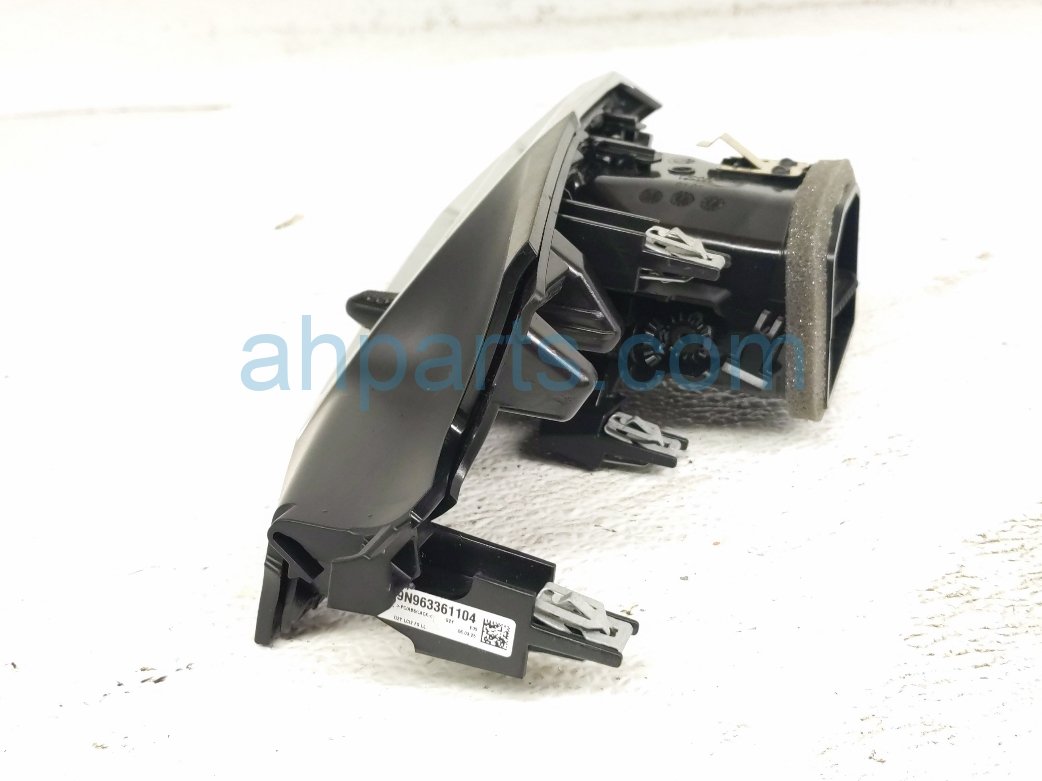 2025 BMW I4 Driver Dash Air Vent Bezel Blk 51 45 9 633 611 Replacement 2025 BMW I4 Driver Dash Air Vent Bezel Blk 51 45 9 633 611 Replacement thumbnail