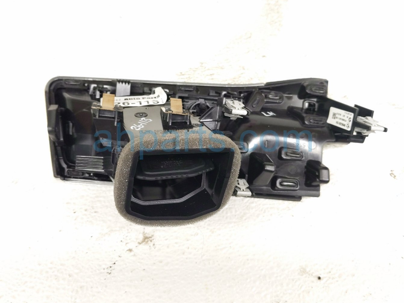 2025 BMW I4 Driver Dash Air Vent Bezel Blk 51 45 9 633 611 Replacement 2025 BMW I4 Driver Dash Air Vent Bezel Blk 51 45 9 633 611 Replacement thumbnail