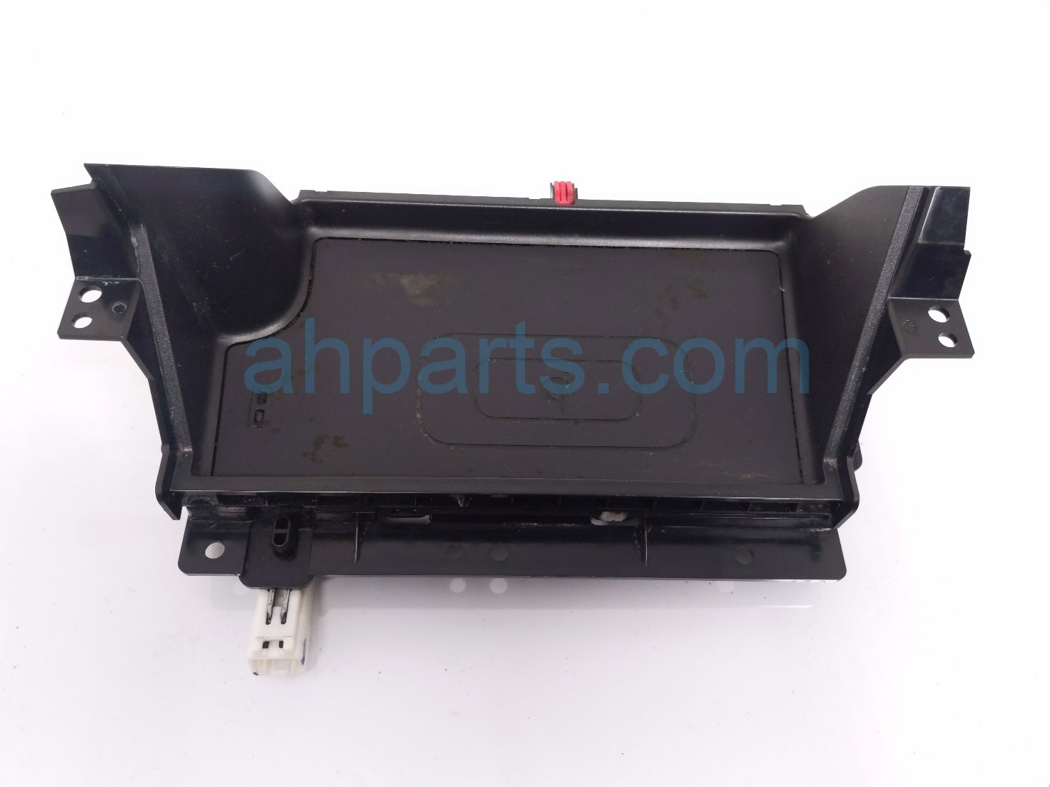 Toyota WIRELESS CHARGING PAD ASSY