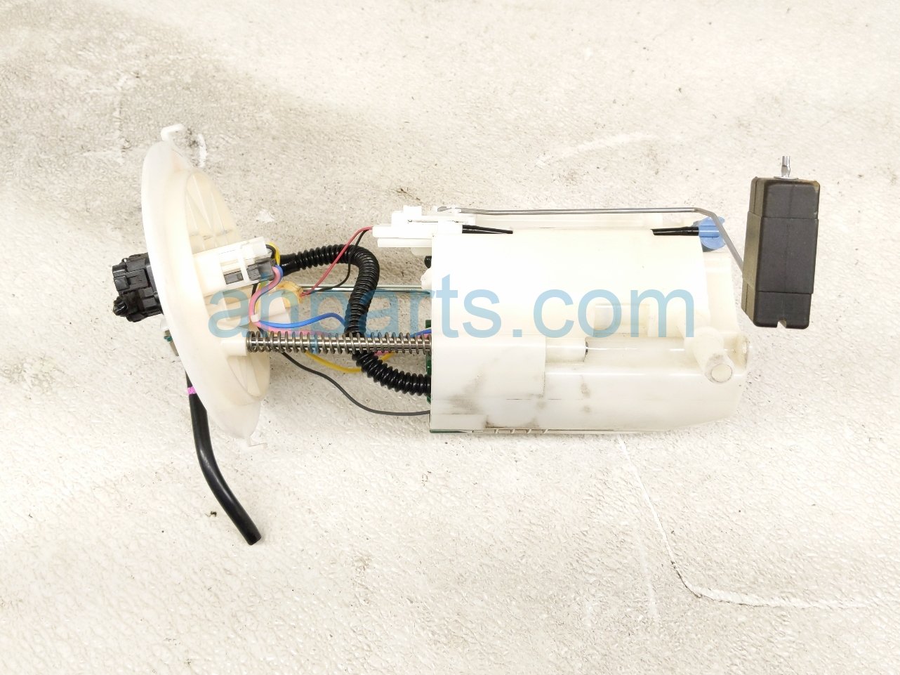Lexus GAS / FUEL PUMP (TANK MOUNTED)