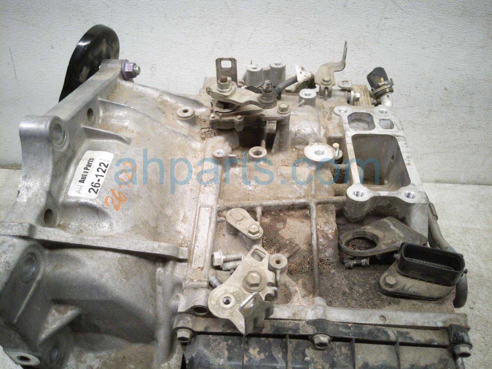 2018 Toyota Camry Automatic Transmission = 127k Mi 35104 33130 Replacement 2018 Toyota Camry Automatic Transmission = 127k Mi 35104 33130 Replacement thumbnail