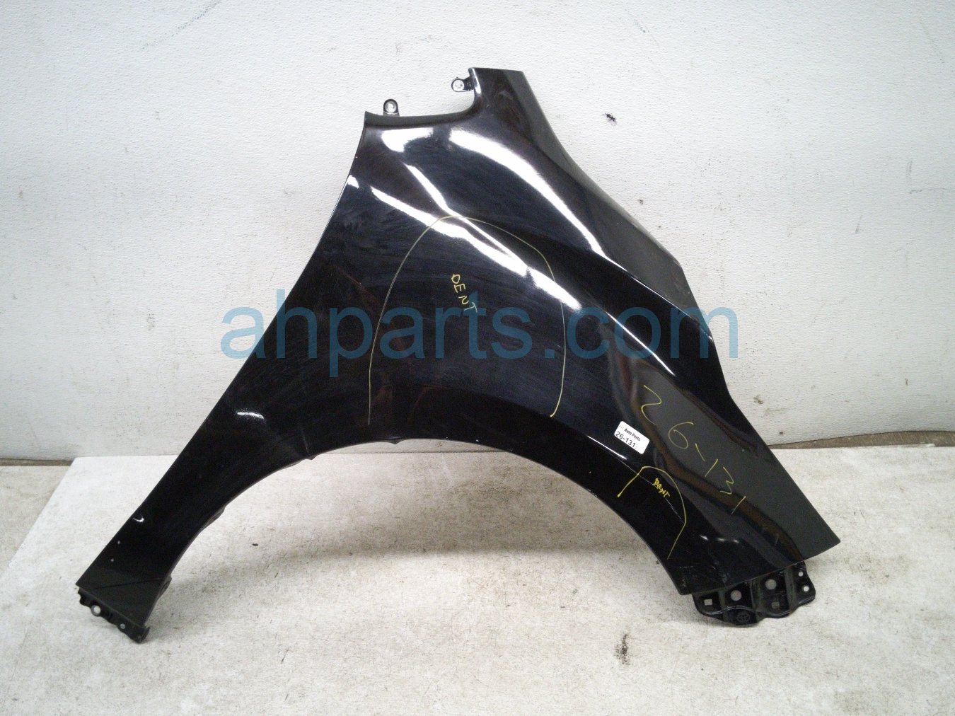 Toyota LH FENDER - BLACK