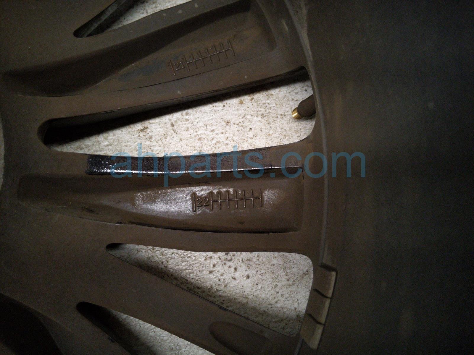 2023 Nissan Pathfinder Wheel / Rim 40300 6TA5B Replacement 2023 Nissan Pathfinder Wheel / Rim 40300 6TA5B Replacement thumbnail