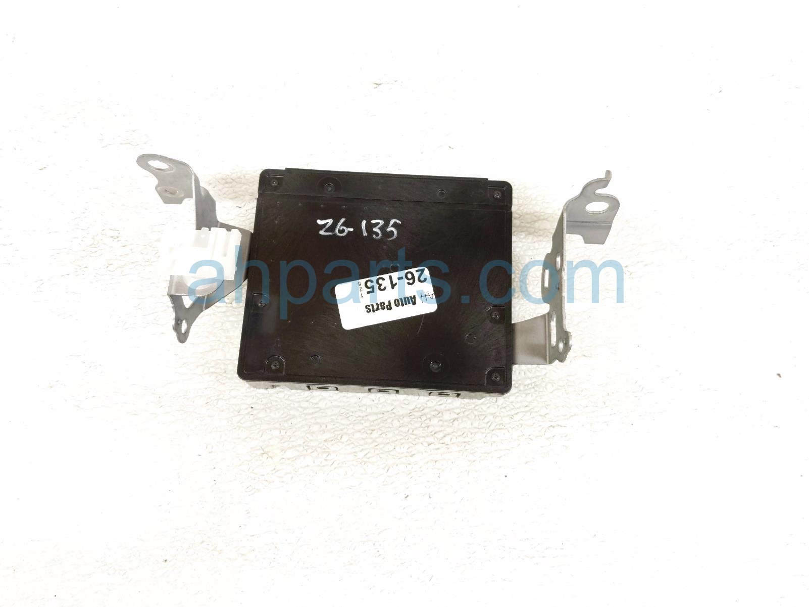 Toyota TELEMATICS TRANCEIVER CONTROL MODULE