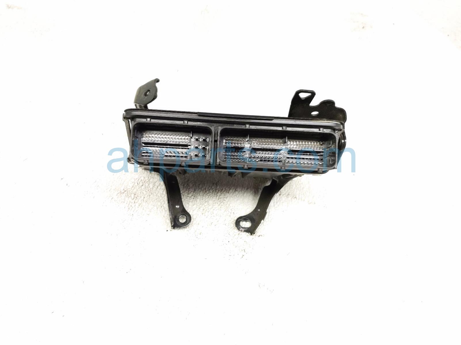2026 Toyota Camry Ecu / Computer Engine Control Module 2.5l At Fwd 89661 0XC60 Replacement 2026 Toyota Camry Ecu / Computer Engine Control Module 2.5l At Fwd 89661 0XC60 Replacement thumbnail