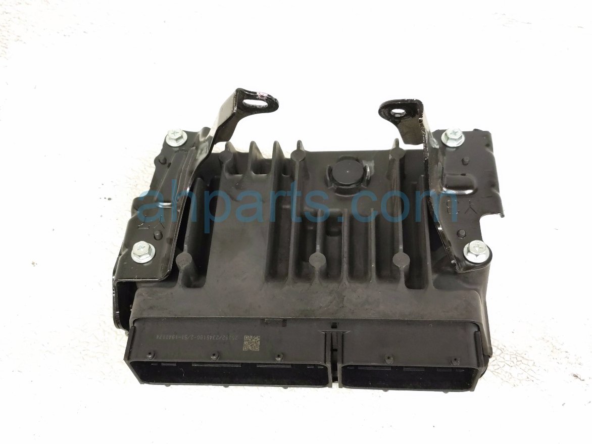 2026 Toyota Camry Ecu / Computer Engine Control Module 2.5l At Fwd 89661 0XC60 Replacement 2026 Toyota Camry Ecu / Computer Engine Control Module 2.5l At Fwd 89661 0XC60 Replacement thumbnail