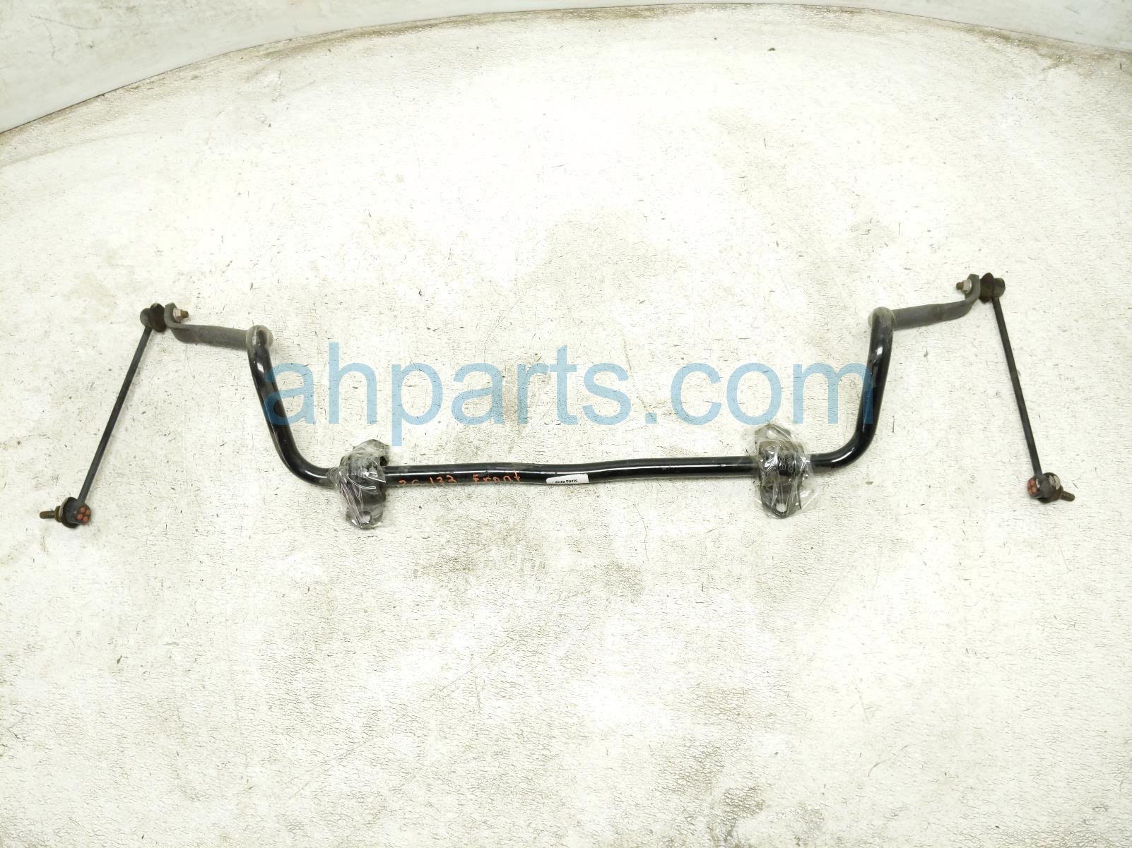 Mazda FRONT STABILIZER / SWAY BAR W/LINKS