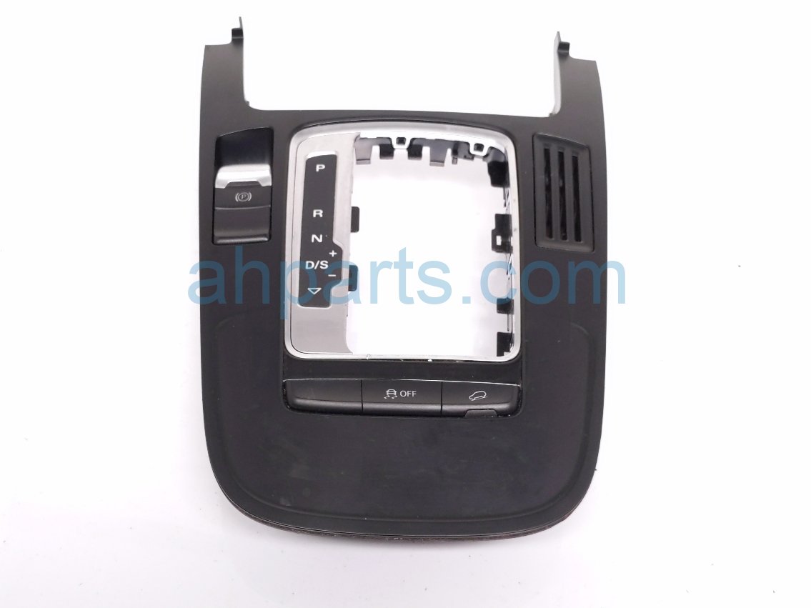 Audi CENTER SHIFTER BEZEL W/SW-BLK