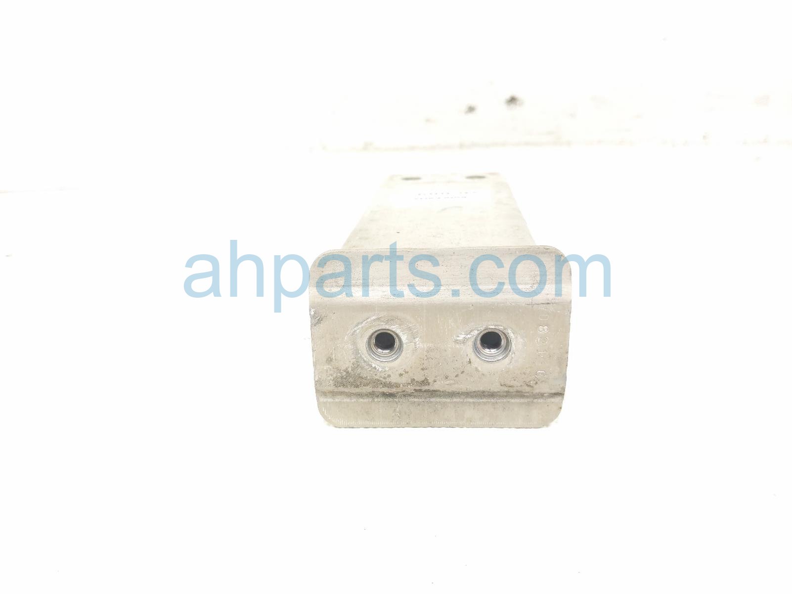 2021 Tesla Model Y Front Driver Bumper Impact Crush Can Ext 1109193 00 C Replacement 2021 Tesla Model Y Front Driver Bumper Impact Crush Can Ext 1109193 00 C Replacement thumbnail