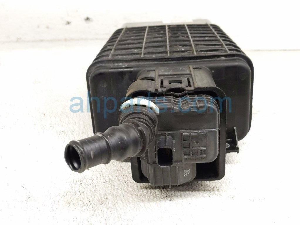2026 Toyota Camry Fuel Vapor Charcoal Canister 77740 06240 Replacement 2026 Toyota Camry Fuel Vapor Charcoal Canister 77740 06240 Replacement thumbnail