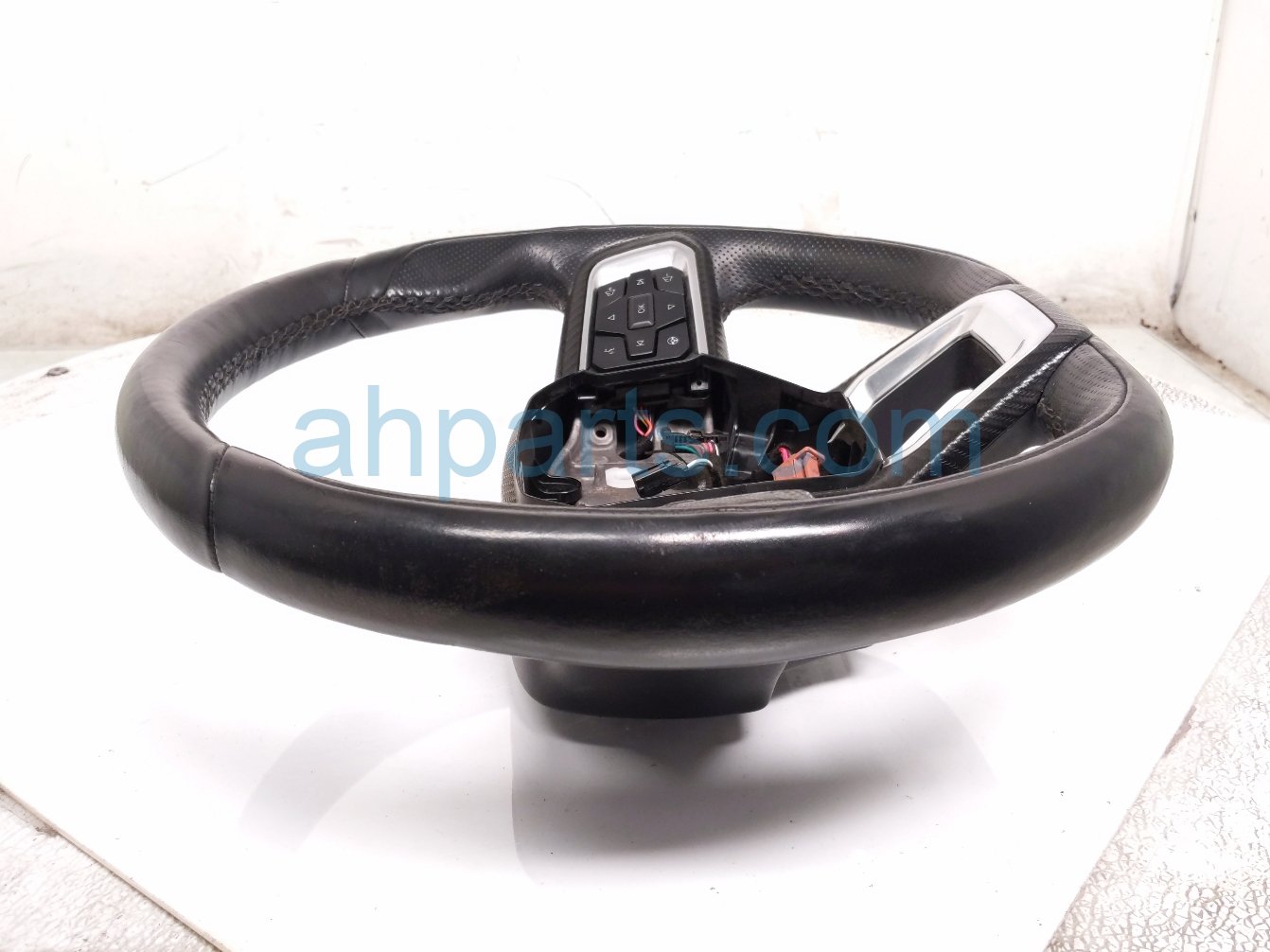 2024 Ford Mustang Steering Wheel Black W/ctrls PR3B 3600KE319w Replacement 2024 Ford Mustang Steering Wheel Black W/ctrls PR3B 3600KE319w Replacement thumbnail