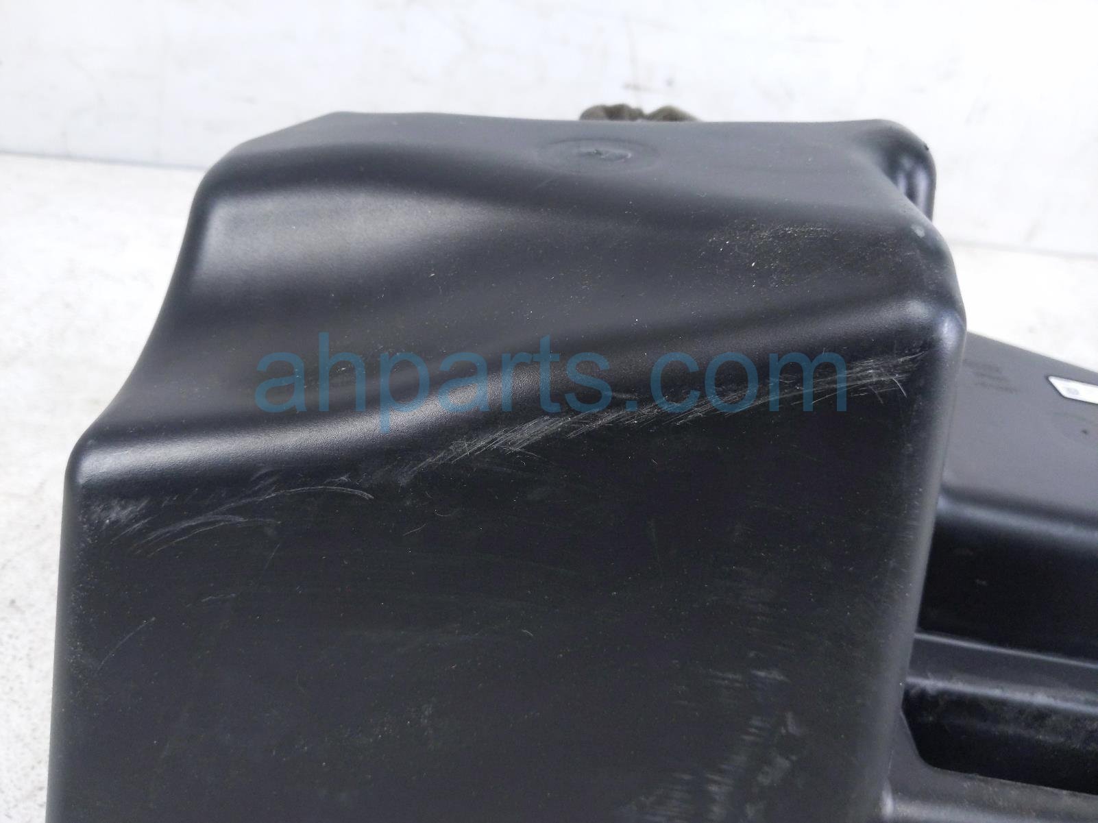 2024 Ford Mustang Rear Passenger Subwoofer Speaker Assy * KR3T 19A067 AF Replacement 2024 Ford Mustang Rear Passenger Subwoofer Speaker Assy * KR3T 19A067 AF Replacement thumbnail