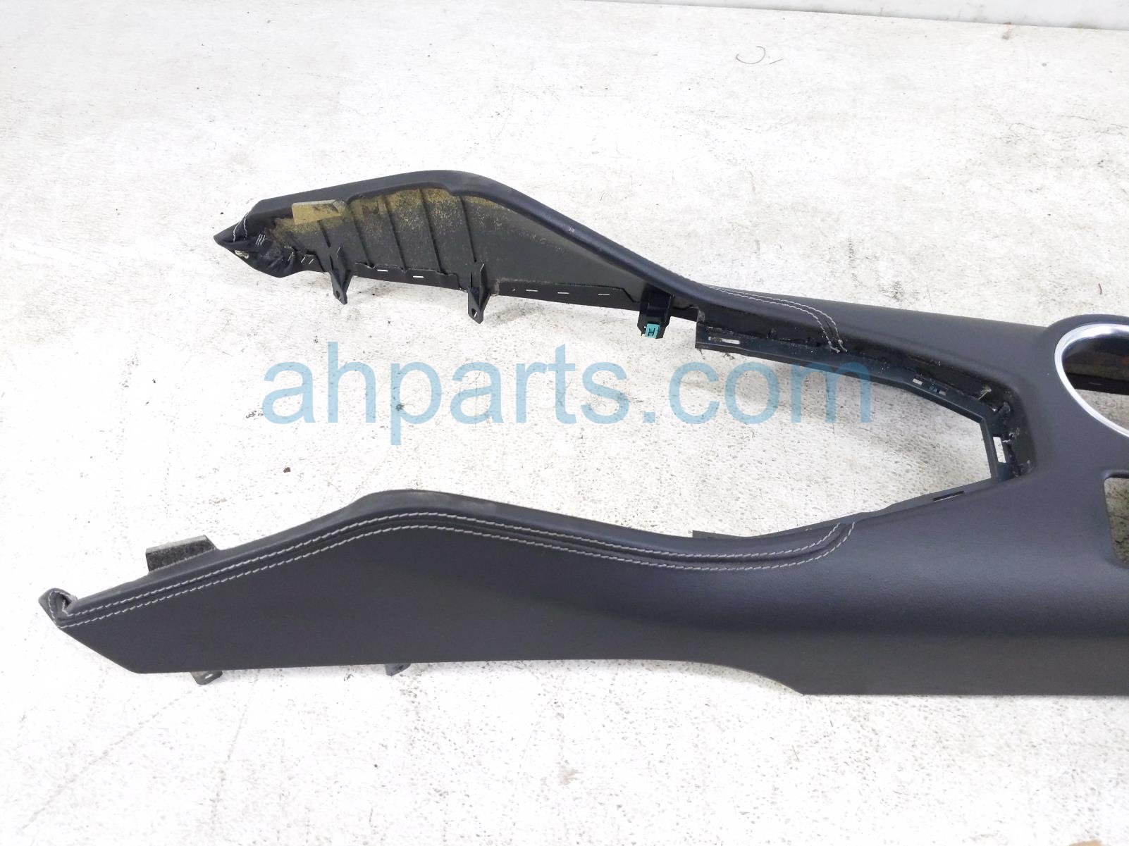 2024 Ford Mustang Center Console Cup Holder Trim blk PR3B Replacement 2024 Ford Mustang Center Console Cup Holder Trim blk PR3B Replacement thumbnail